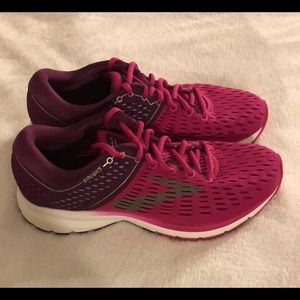 Women’s Brooks running shoes size 9 B.